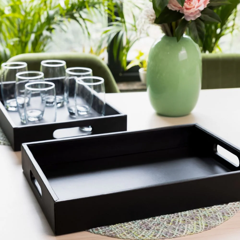Trays & Plates
