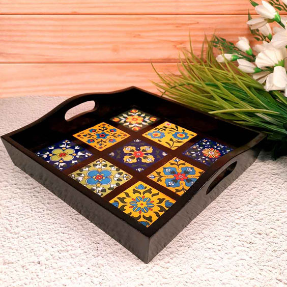 Trays & Plates